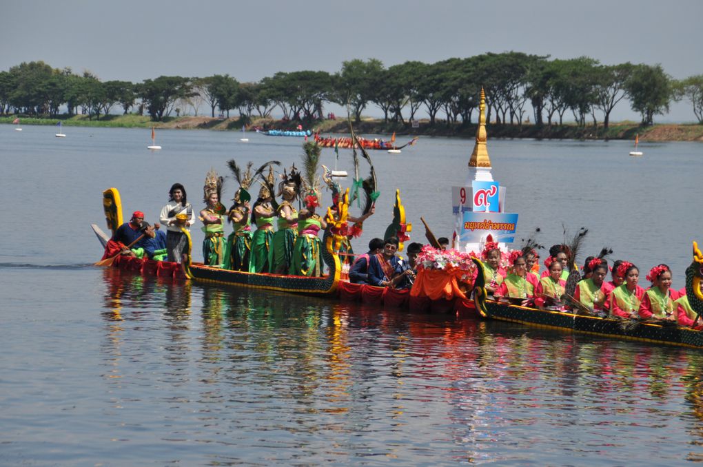 Album - Courses-de-bateaux-Parade