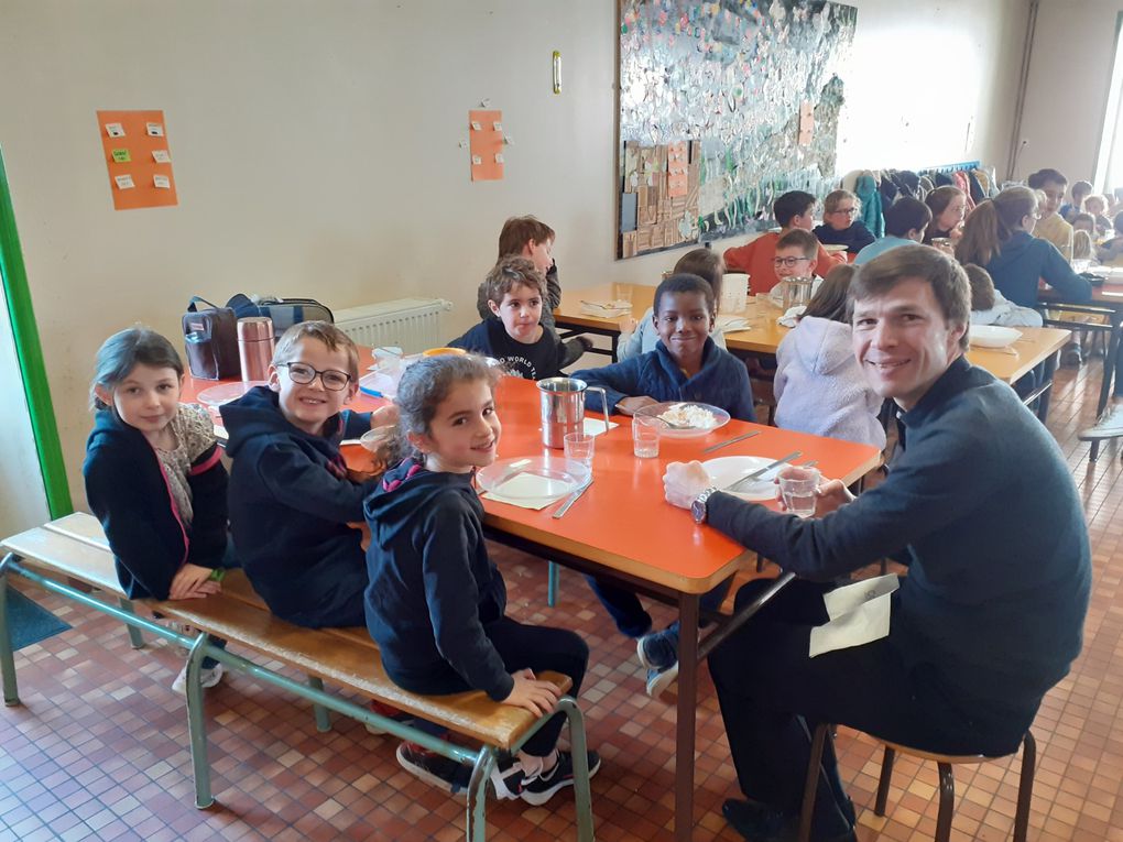Opération bol de riz à l'école Notre-Dame-Saint-Joseph !