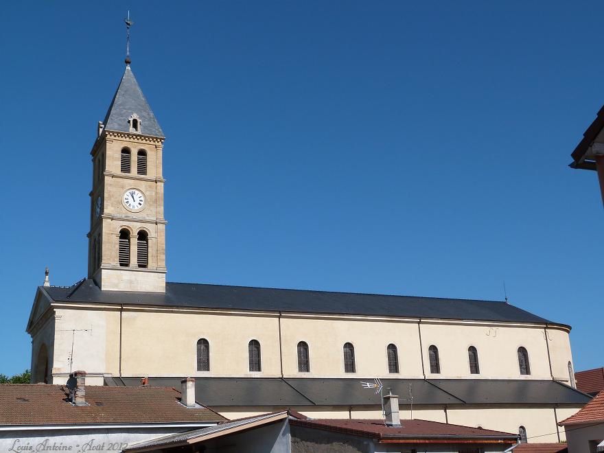 Eglise Saint André de Chauffailles. Reconstruite de 1836 à 1839