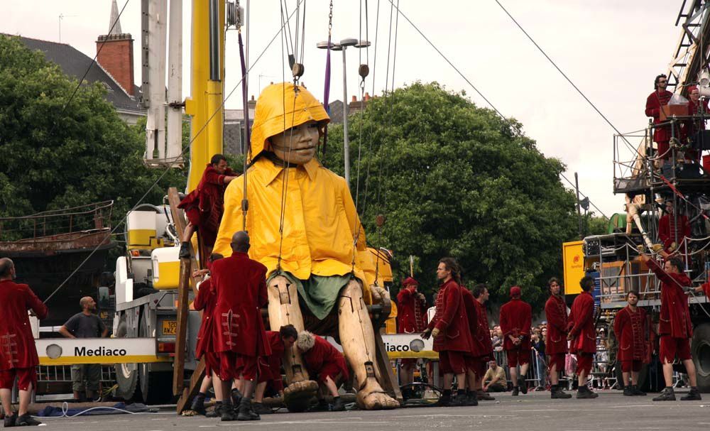 Album - Royal de Luxe Nantes 2009 Geante et Scaphandrier samedi 02