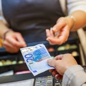 Les commerçants rendront bientôt la monnaie pour un achat en carte bancaire