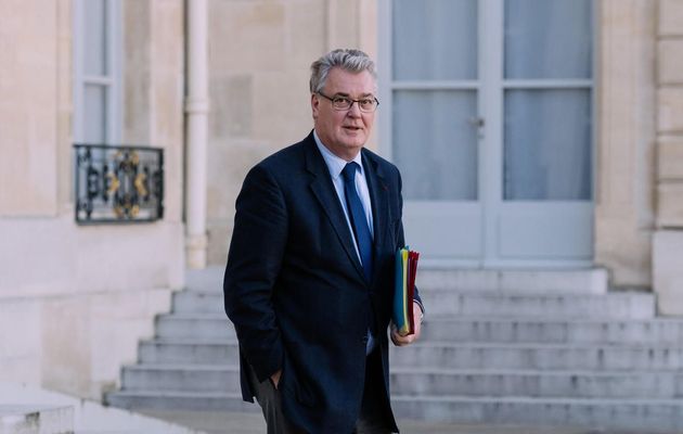 Le Fil Actu - Retraites : Jean-Paul Delevoye a «oublié» de déclarer ses liens avec le monde de l’assurance