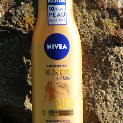 J'ai testé le lait hydratant fermeté + halé de Nivéa, mon avis ! 