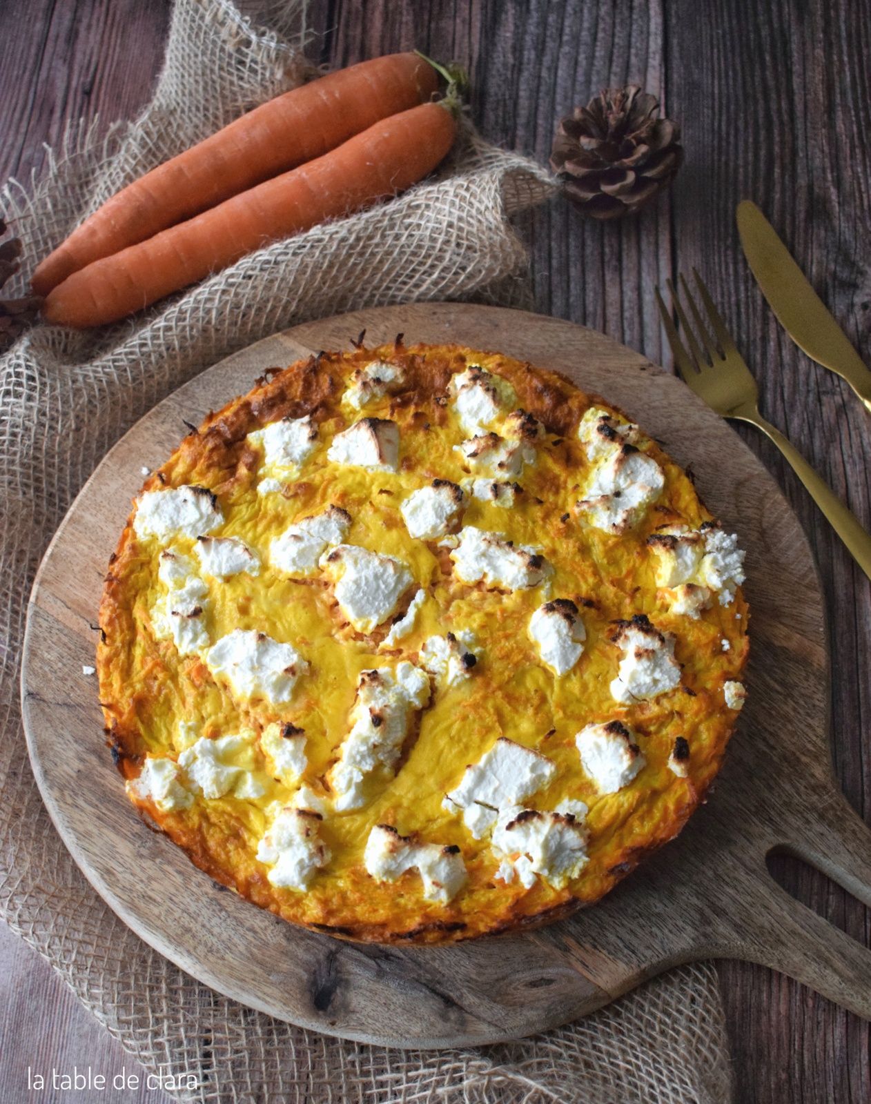 Clafoutis carottes, curry chèvre