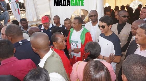 le Président Andry Rajoelina, a procédé à la pose de la première pierre du futur Temple de Rugby. Photos: Harilala Randrianarison