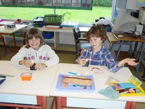 Les petits électriciens