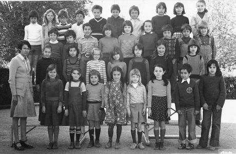CE2 - Mme Gaudin - Année scolaire 1976-1977