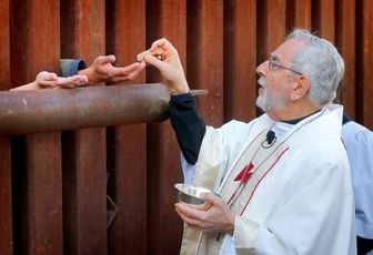 LAISSEZ VOUS RECONCILIER AVEC DIEU !