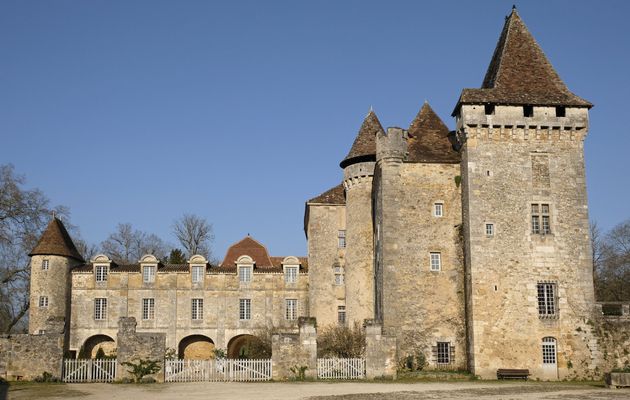 Saint-Jean-de-Côle  -  Dordogne  -  Périgord Vert