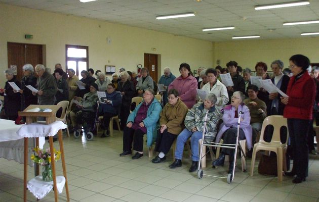 Thézac : Messe de Paques pour les handicapés.