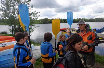 kayak au plan d'eau