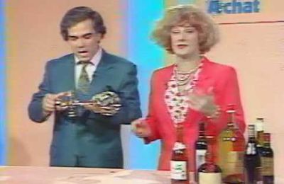 "Télé Boutique Achat: le taste-vins" Les Inconnus (1991)