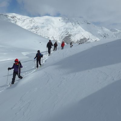 SECOND SEJOUR SKI DE PISTE ET RAQUETTES A NEIGE. URDOS. FEVRIER 2026