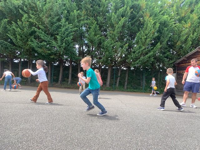 C’est la reprise ! Nouvelle saison de basket à l’école 🏀