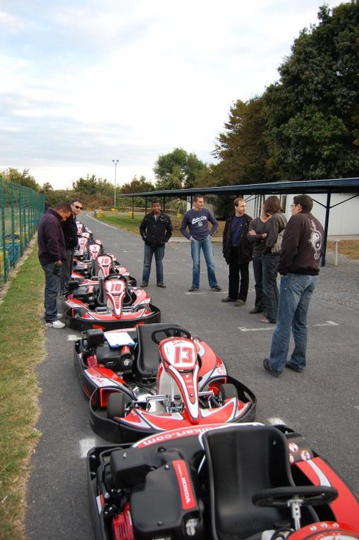 Photos prisent les 03 et 04 octobre 2009 lors de notre soirée karting et lors du Prix de L'Arc de Triomphe à Longchamp.
