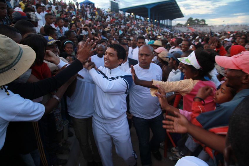 Inauguration du Kianja (Stade) Makis de Madagascar, à Andohatapenaka, par le Président Andry Rajoelina. 5ème partie. Photos: Harilala Randrianarison