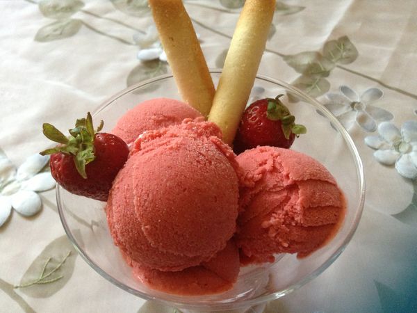 Glace à la fraise, dessert d'Eté