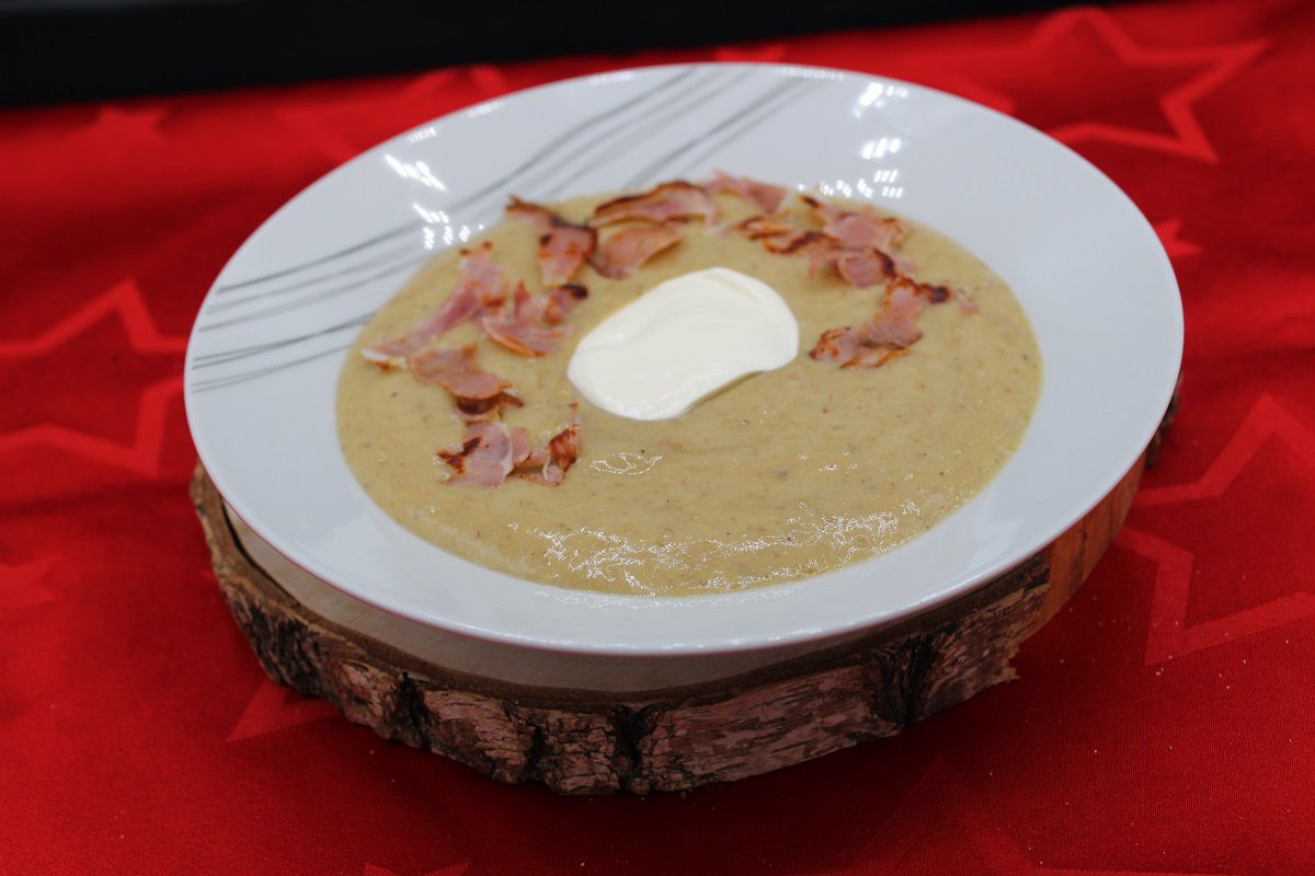 Soupe aux pommes de terre et champignons séchés de Lettonie