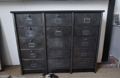 STRAFOR 15 CLAPETS Vendu