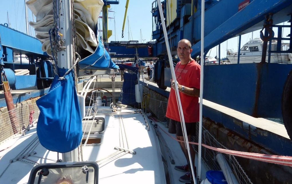 Préparation du bateau à Martigues, puis Martigues à Paxos, du 4 au 22 juin, avec Guy et Gérard