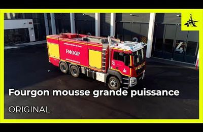 Vidéo - Découvrez un camion de pompiers : Le fourgon mousse grande puissance