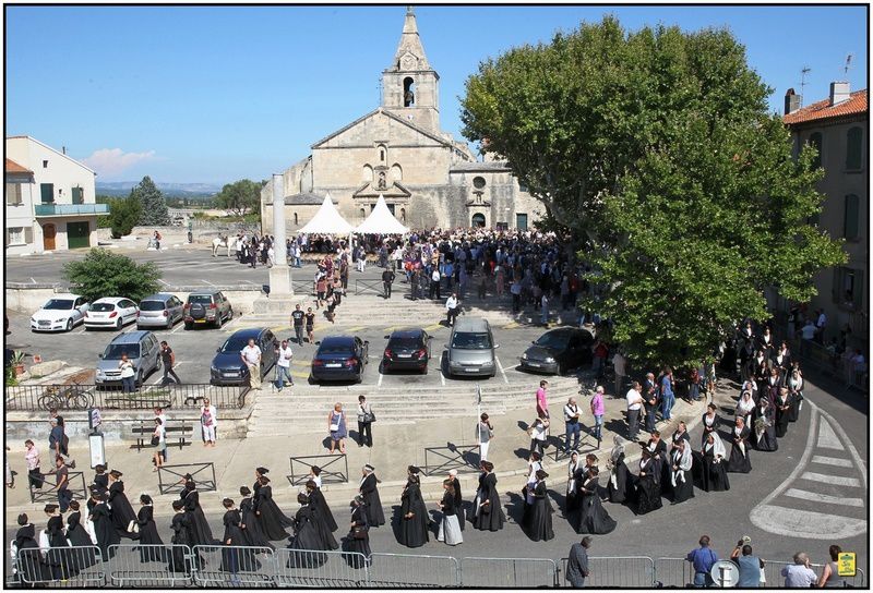 Dernier hommage solennel rendu à Hubert Yonnet en l'Eglise N.D. de la Major et dans les arènes d'Arles