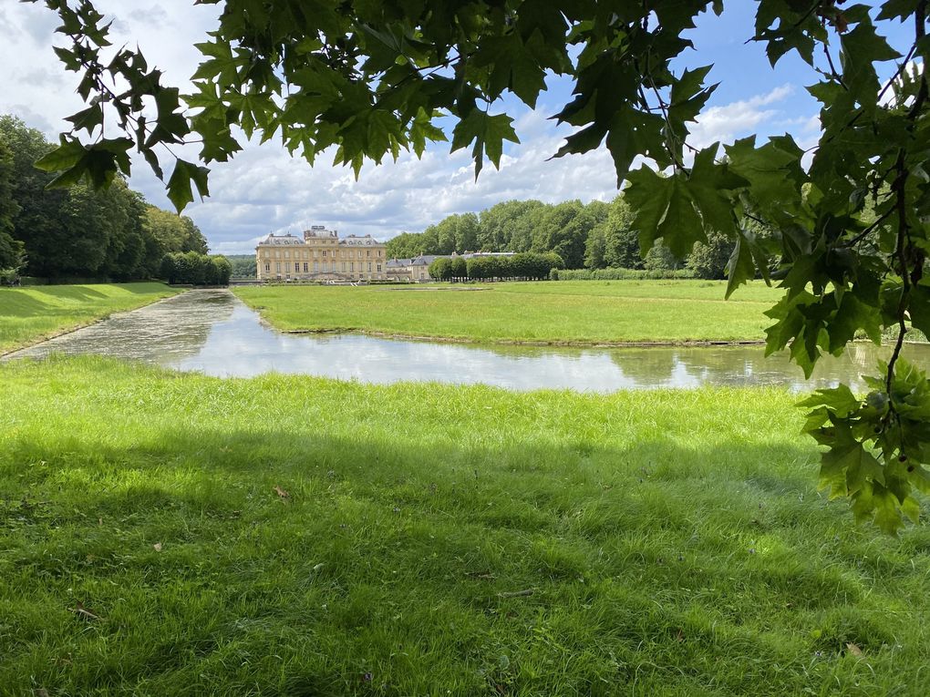 Une pépite exclusive: le château du Marais (91)