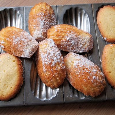 Comment préparer des madeleines aux noix de coco ?