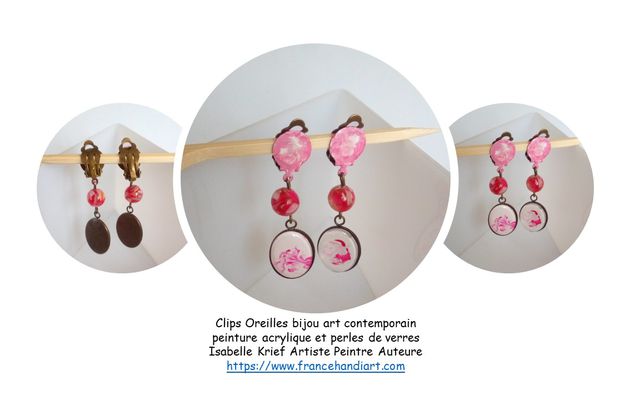 Clips Oreilles bijou art contemporain, peinture acrylique et perles de verres rouge rose blanc bronze