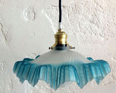 Noyal-Pontivy  Notre première ampoule électrique 1952 
