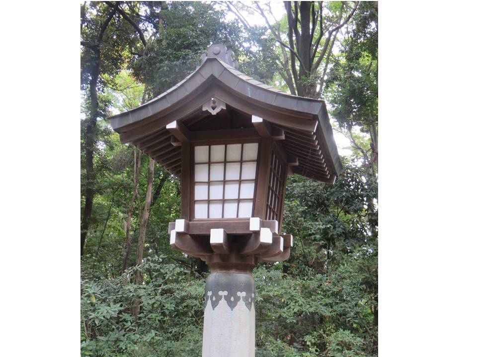 Nara est aussi la cité des lanternes.