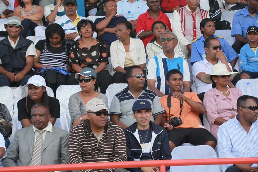 Inauguration du Kianja (Stade) Makis de Madagascar, à Andohatapenaka, par le Président Andry Rajoelina. 3ème partie. Photos: Harilala Randrianarison