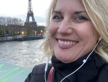Discover Paris through the eyes of Veronica : Eiffel Tower and Pont de l’Alma Lady D