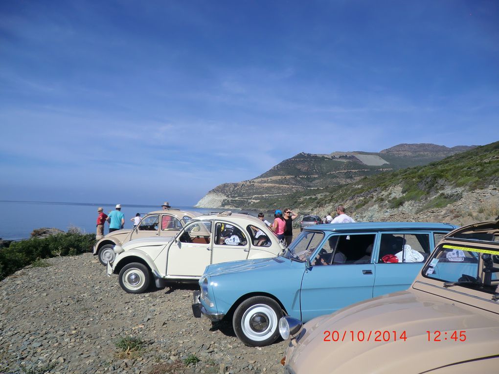 Superbe balade en Corse avec nos Deuches.