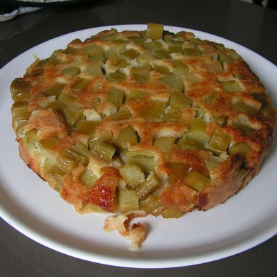 Gâteau tatin à la rhubarbe