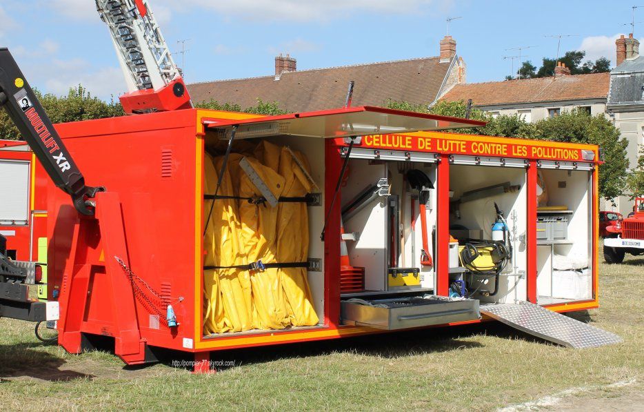 apres 3 ans dans les camion du cirque Arlette Gruss je veux changé un peut
les pompier arrive chez marqho,
Custom de playmobil à des photos réel prix chez un confrére blog