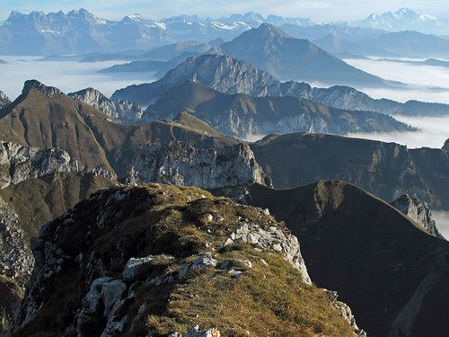 Vue sur les Dents du Midi depuis la Dent d'Oche (74)