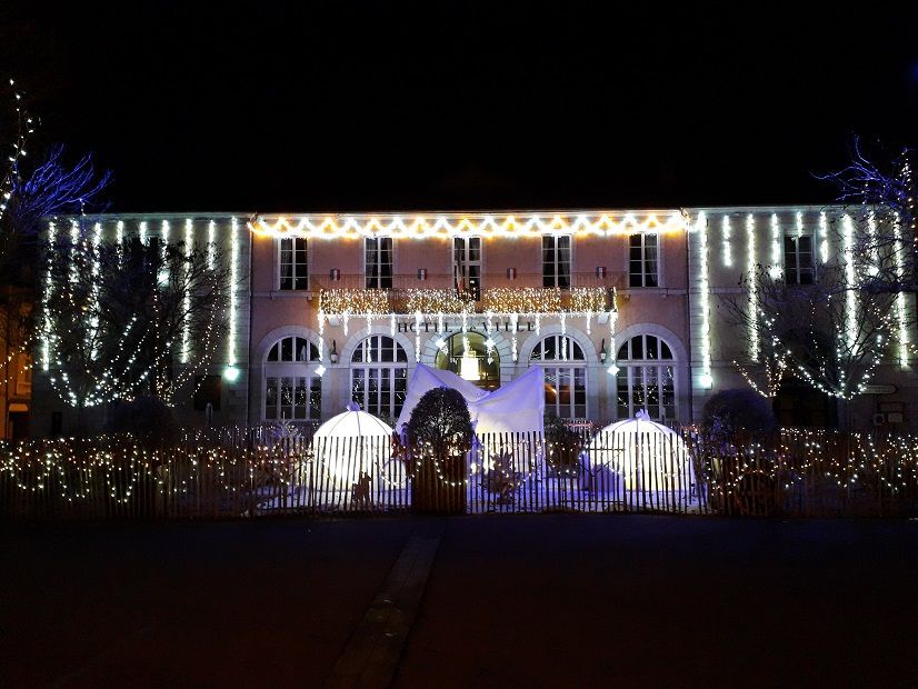 illumination  des Quartiers, Marché de Noël, Patinoire - Ville d'Oloron Sainte-Marie