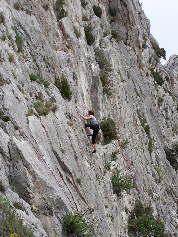 Album - escalade-dentelle-montmiraille-2010