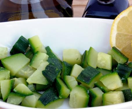 ZUCCHINE AL LIMONE