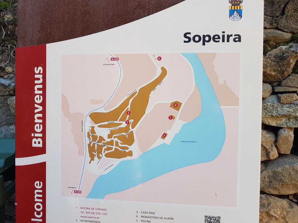 Espagne, sur la route des crèches: monastère de Nuestra Señora de Alaón - rivière Noguera - Sopeira (Aragon)