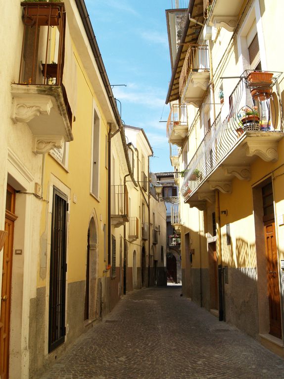 Quelques images de villes près de mon village Ofena