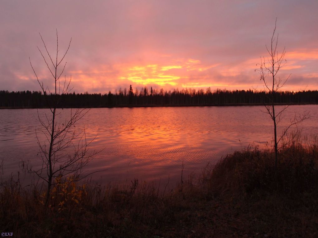 La Kitinen est la rivière principale traversant Sodankylä. Elle passe à Tähtelä et poursuit son chemin vers le sud-est pour se jeter dans le Kemijoki non loin de Pelkosenniemi.