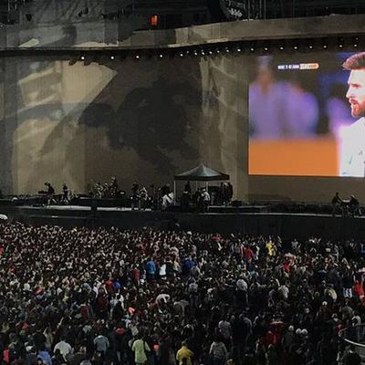 U2 a attendu la fin du match de l'Argentine pour commencer son concert à Buenos Aires