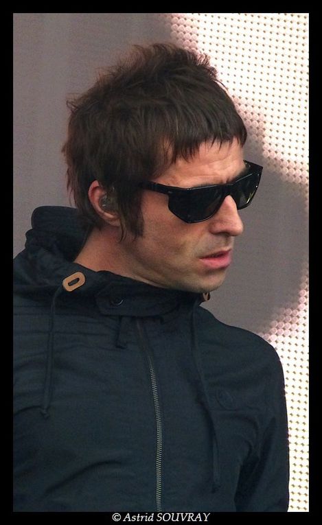 Album - Beady-Eye-Solidays-2013