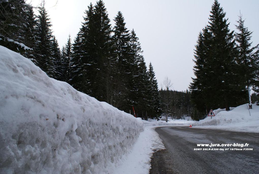 Les photos ce cet hiver 2009, prisent avec un SONY DSLR-A300 Objectif DT 18-70mm F35-56. ballade à travers le Haut Jura avec l'or blanc tant attendu ! Cette année 2009 reste exeptionelle !