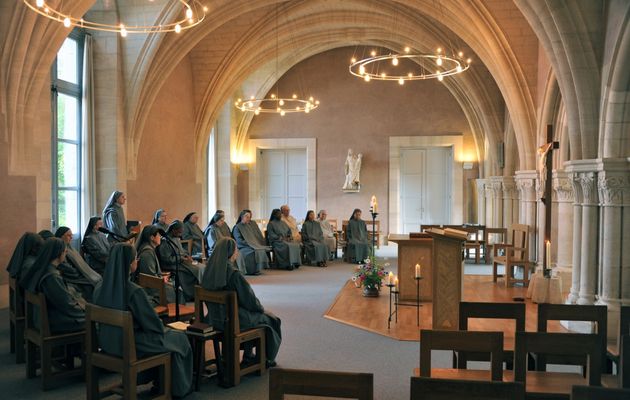 Bonsoir mes frères et sœurs, Que le Seigneur nous bénisse et nous garde