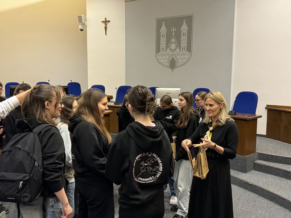 PL24 CC - Visit to the city hall, meeting with the Plock’s President