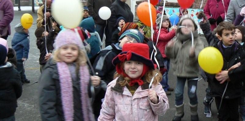 Partagez avec nous les moments forts de cette année scolaire !
(la chasse aux oeufs, la formation contre les incendies, notre rencontre inter-école, le téléthon)