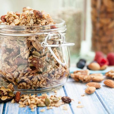 Granola sucré aux fuits à coques 